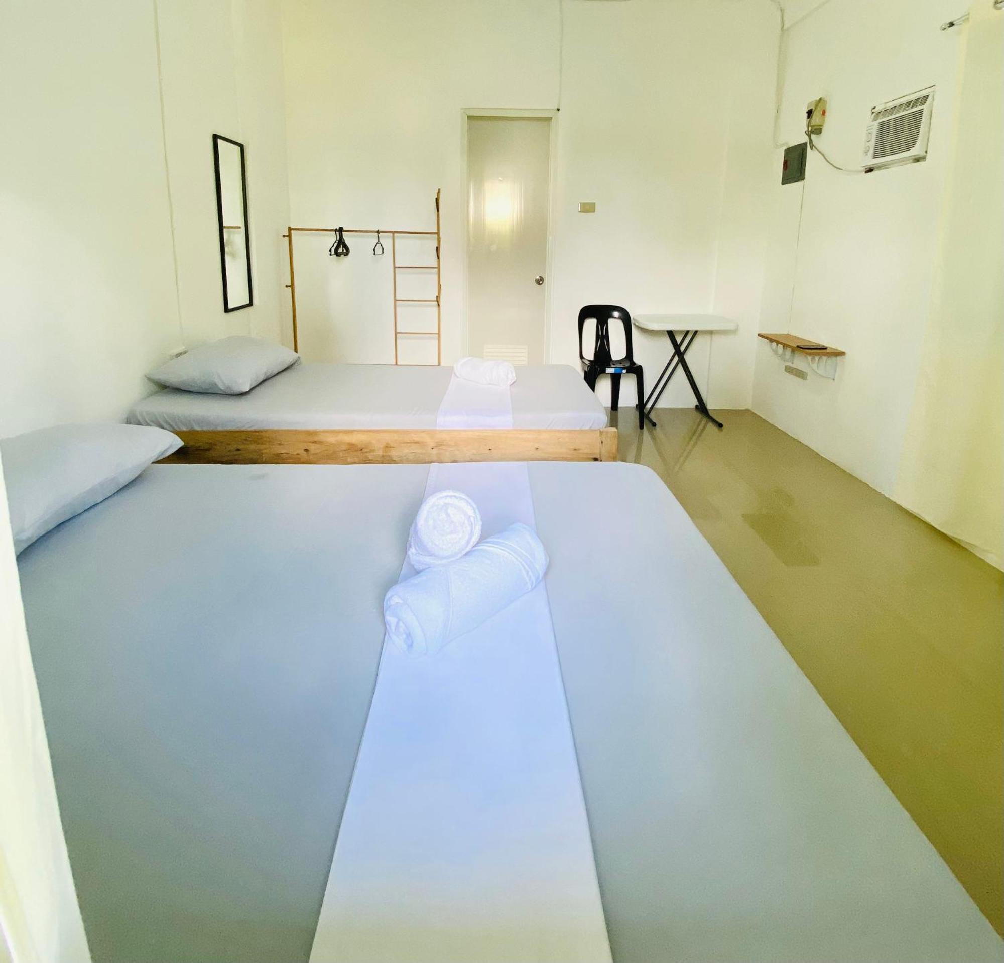 Reddot Guest House Хенерал Луна Екстериор снимка