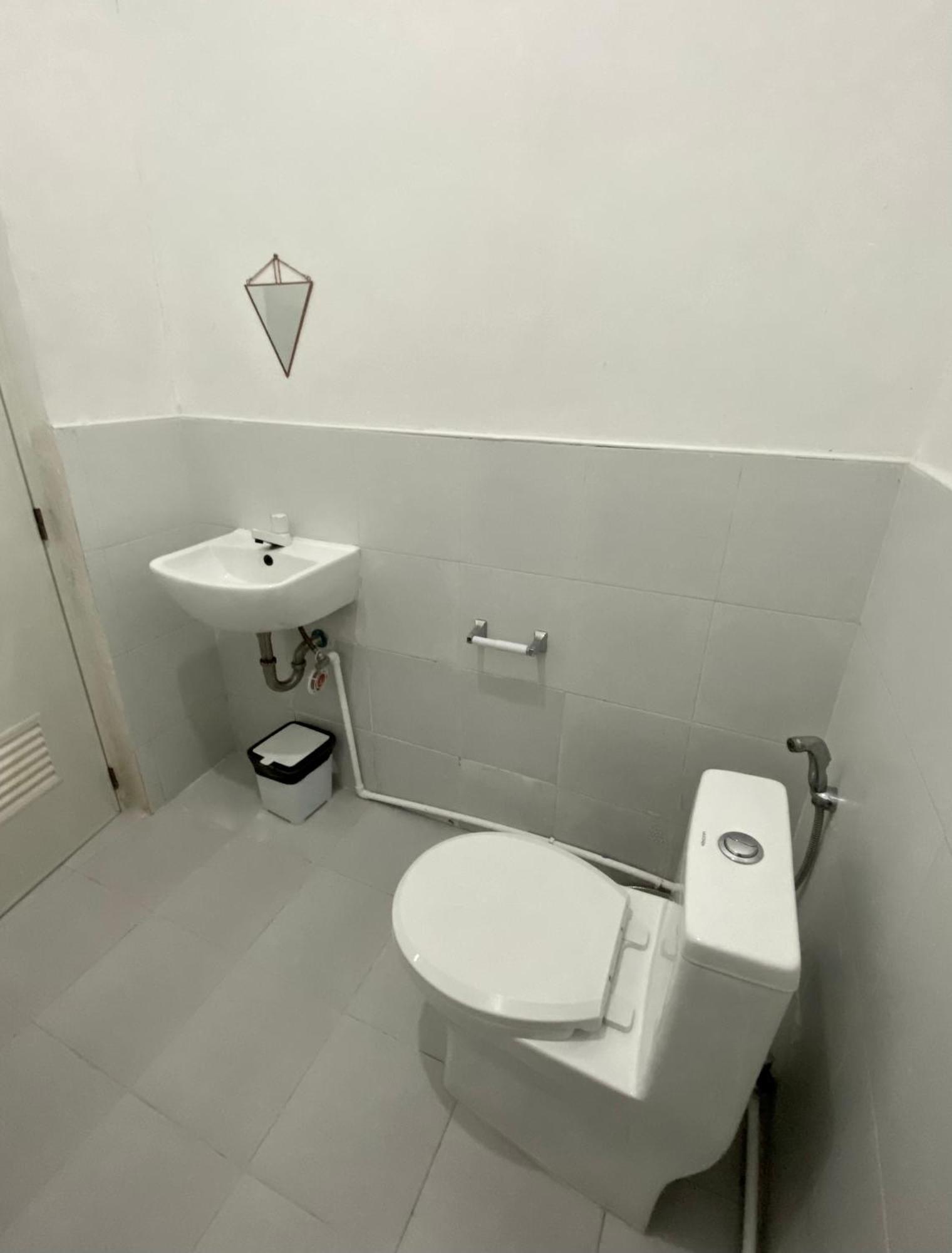 Reddot Guest House Хенерал Луна Екстериор снимка